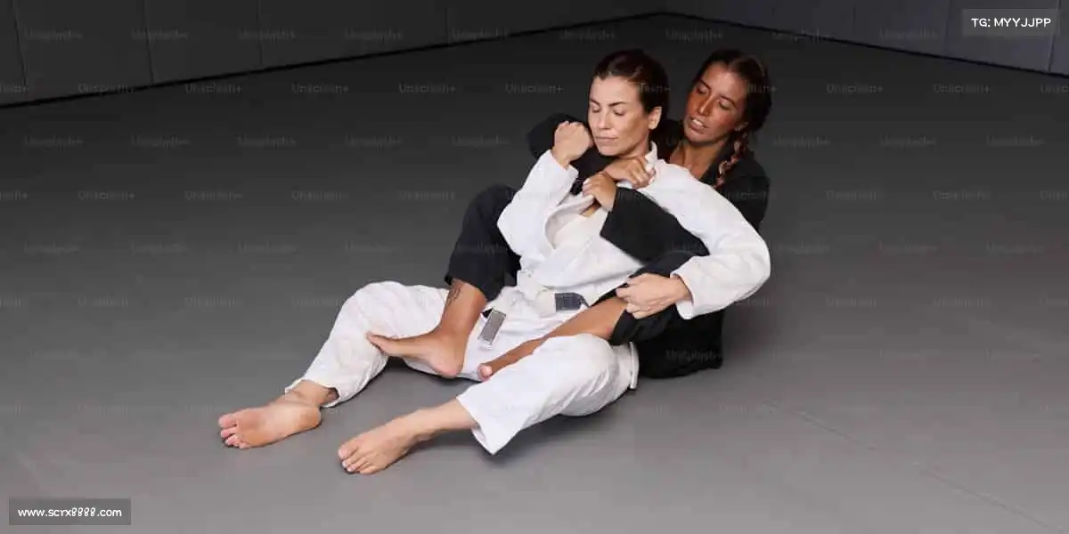 <strong>必一运动</strong>🎾网球划过的弧线，是梦想绽放的轨迹 —— 每一拍，都全力以赴！